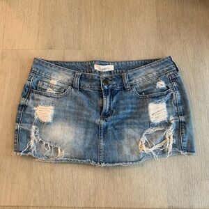 Y2k Vintage Forever 21 Distressed Mini Denim Skirt